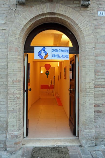 circola-mente-del-brutto-6-433x650