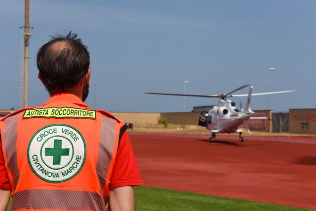 eliambulanza-stadio-soccorso-bambina-civitanova-FDM-6-650x434