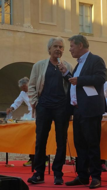 festa-leopardi-recanati1-2-366x650