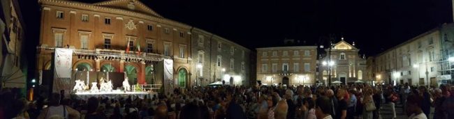 festival2-650x171