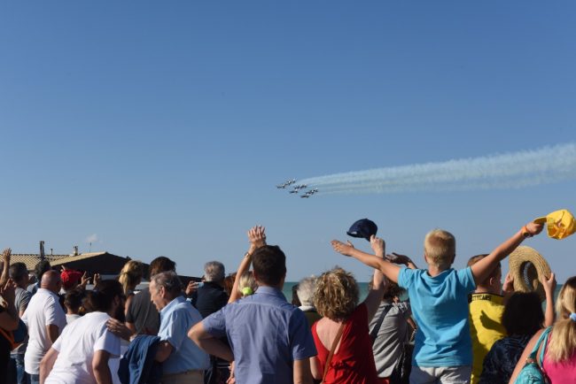 frecce-tricolori-scossicci-porto-recanati-fdm-23-650x434