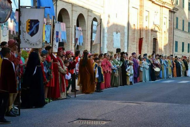 giostra-della-castella-caldarola-5-650x433