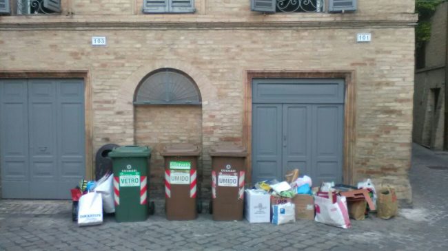 immondizia-p-ricci-1-650x365