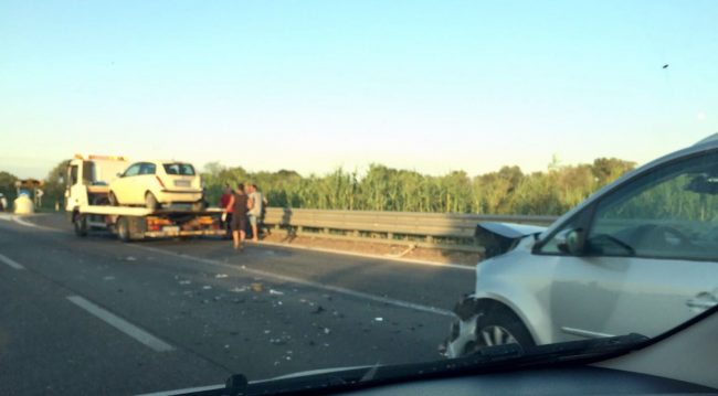 incidente-superstrada1-650x359