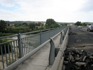 lavori-ponte-fiume-chienti-piediripa-corridonja-1-325x244