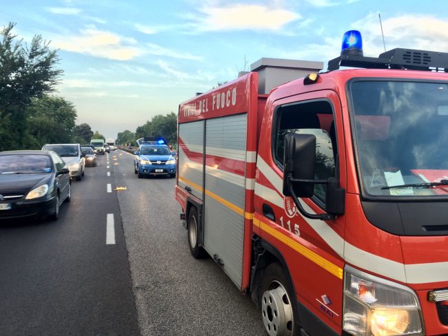 tamponamento-superstrada-zona-industriale-civitanova-7-650x488