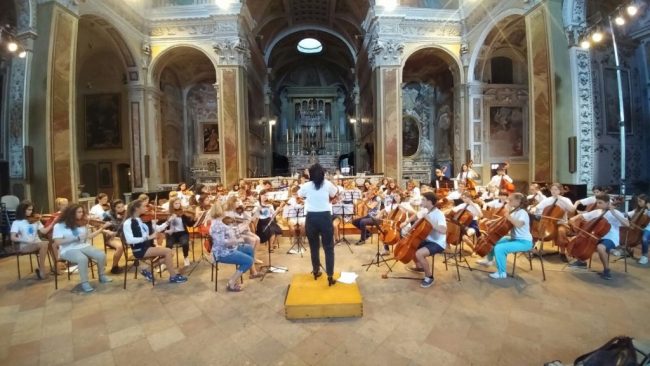 International-Music-Friendship-2017-scuola-Scodanibbio-Mc-1-1024x576-650x366