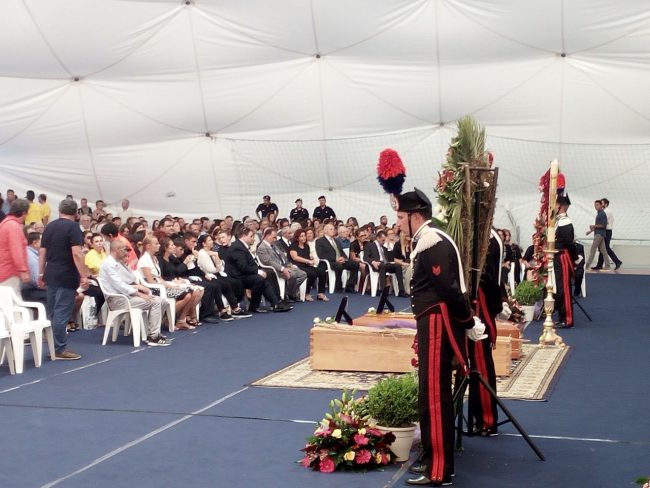 funerale-ischia-1-1-650x488