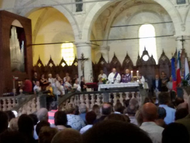 funerale-mario-crescimbeni-2-650x488