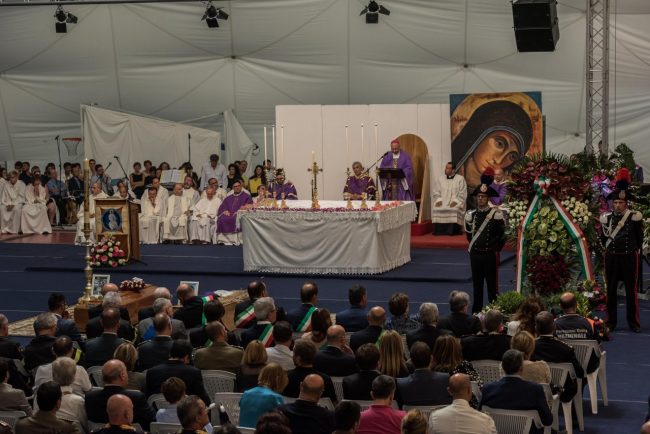 funerali_ischia2_marilena_romanini-4-650x434