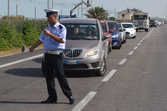 incidente-statale-fontespina-civitanova-FDM-3-650x433