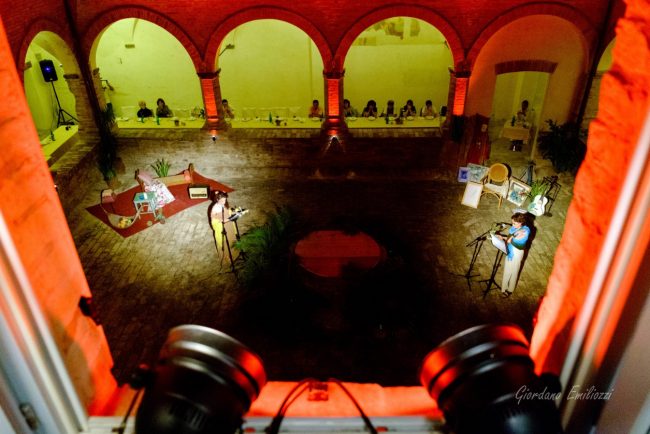 loro-piceno-vino-cotto-chiostro-1-650x434