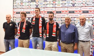 lubevolley-nuovi-giocvatori-17_18-civitanova-FDM-6-325x195