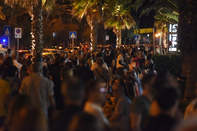 notte-di-ferragosto-lungomare-sud-civitanova
