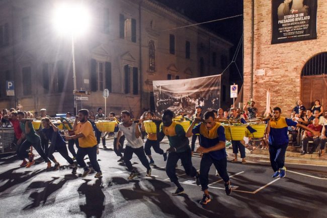 palio-san-giovanni-corsa-porto-recanati-FDM-8-650x434