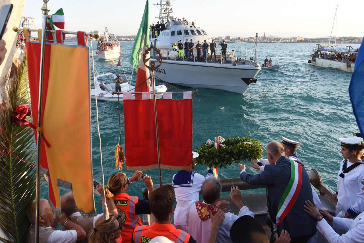 processione-in-mare-san-marone-2017-civitanova-FDM-12