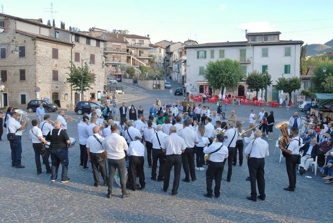 BANDA-AL-LAVORO