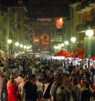 Festa-delle-casette-2014-2-e1536063724828-325x346