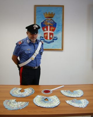 banconote_false_carabinieri_tolentino-3-319x400