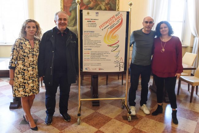 festinsieme-giocando-parrocchia-cristo-re-don-mario-colabianchi-capponi-gabellieri-civitanova-FDM-1-650x434