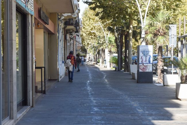 olio-marciapiede-corso-umberto-civitanova-FDM-7-650x434