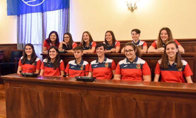 presentazione-calcio-femminile-asd-vis-civitanova-FDM-1-650x391