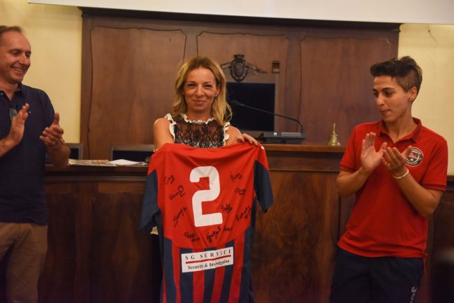 presentazione-calcio-femminile-gabellieri-civitanova-FDM-8-650x434