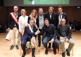 sindaco-giunta-zanetti-1-325x228
