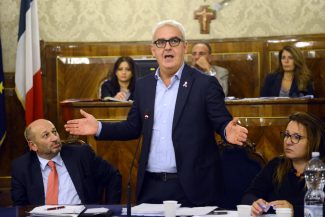 ConsiglioComunale_Carancini_FF-10-325x217