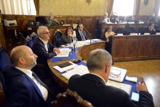 ConsiglioComunale_FF-9-325x217