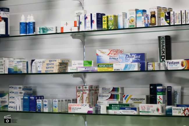 Farmacia-riaperta-riapertura-spadoni-san-ginesio-10-650x433