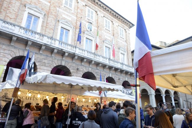 MercatinoFrancese_FF-16-650x433