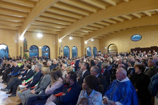 chiesa-crocifisso-treia-5-650x434