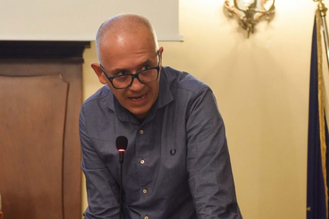 consiglio-comunale-ottobre-2017-fabrizio-ciarapica-civitanova-FDM-650x433