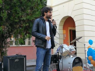 festa-liceo-leopardi-11-325x244