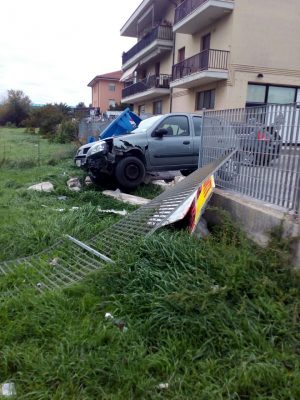 incidente-sfonda-recinzione-potenza-picena