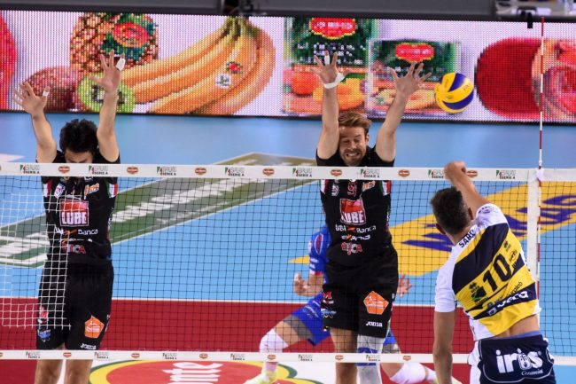 supercoppa-volley-lube-azimut-modena-civitanova-FDM-15-650x433