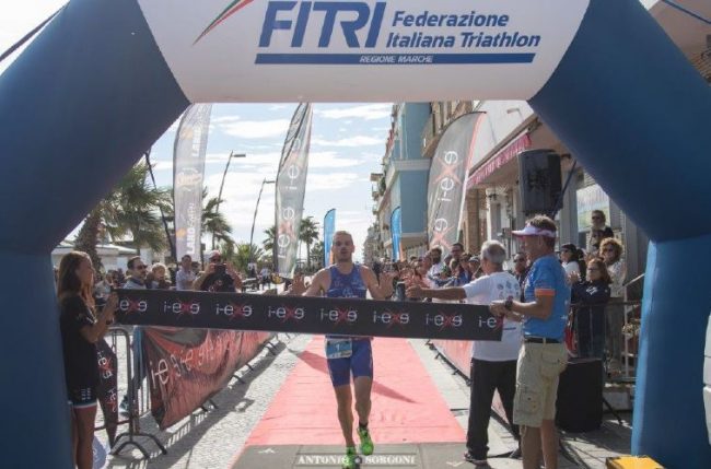 triathlon-sport-porto-recanati-1-650x429