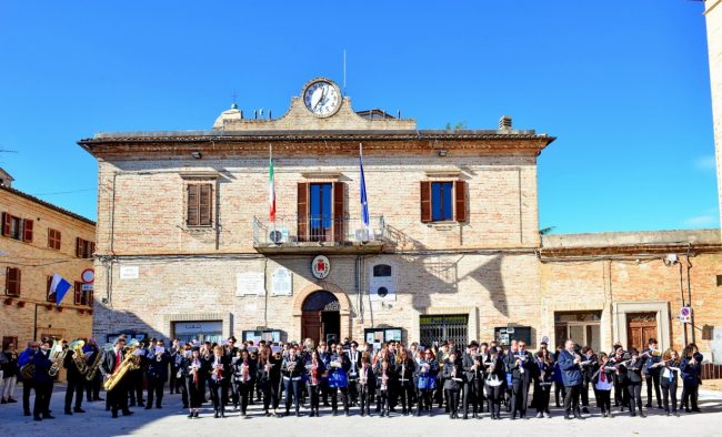 Colmurano-Raduno-delle-Bande-12-11-2017_01-650x394