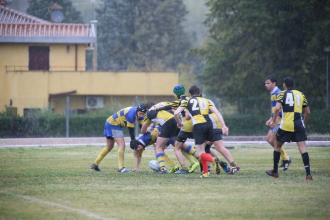 banca-macerata-rugby-3-650x433