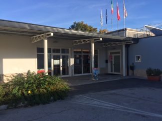 bar-piscina-caporicci