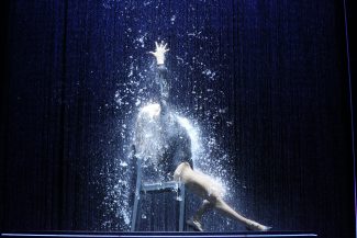 flashdance-foto-di-scena-1-325x217