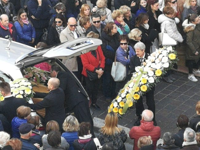 funerale-giustozzi3-650x488