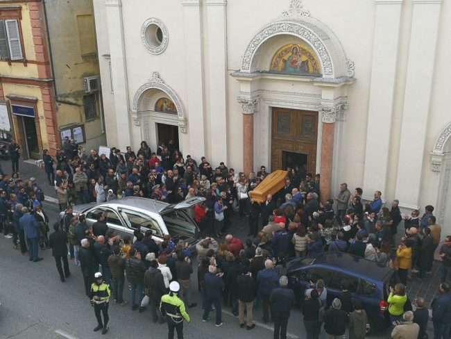 funerale-giustozzi9-650x488