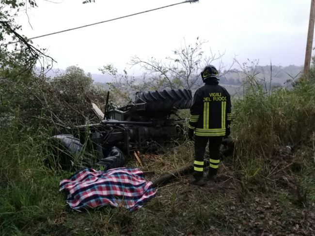 incidente-trattore-mortale-loro-piceno-salsaro-ete-1-650x488
