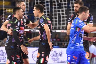 lube-volley-bunge-ravenna-civitanova-FDM-8-325x217