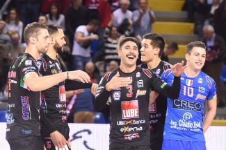 lube-volley-sir-perugia-vittoria-civitanova-FDM-3-325x217