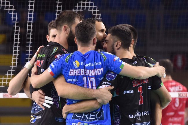 lube-volley-vixo-piacenza-civitanova-FDM-3-650x433