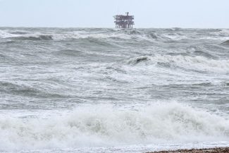 mare-mosso-civitanova-FDM-1-325x217