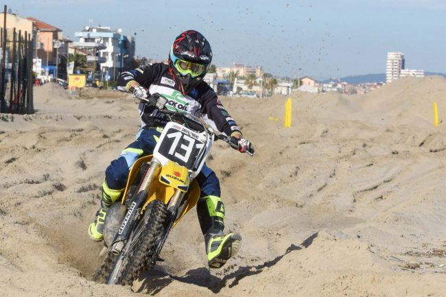 motocross-on-the-beach-spiaggia-civitanova-FDM-3-650x433